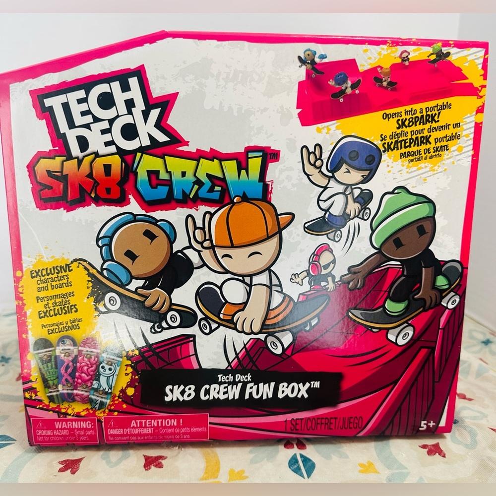 Tech Deck SK8 Crew Fun Box - Colorful Skatepark Set